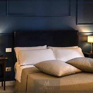 Bed & Breakfast Monart Hospitality, Napoli